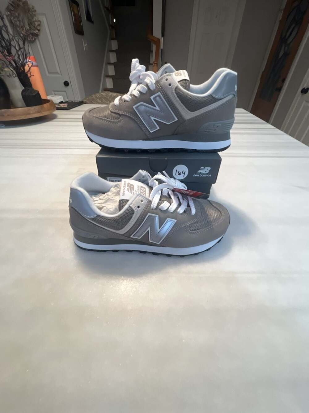 New Balance 574 Grey Suede Retro Sneakers Womens 6.5
